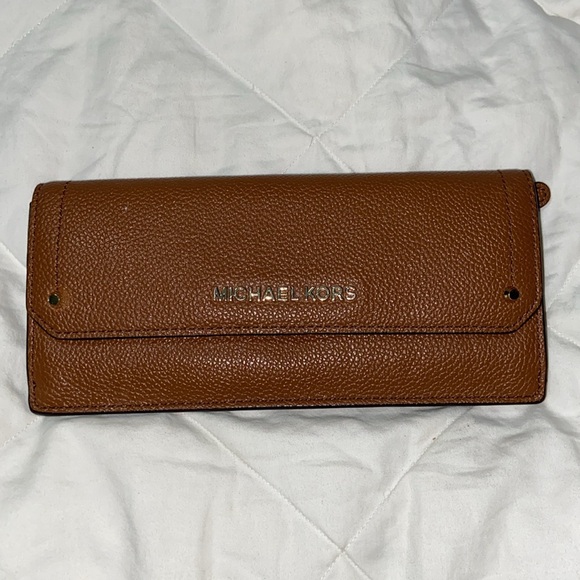 NWOT Michael Kors Hayes Flat Envelope Wallet - Picture 4 of 10